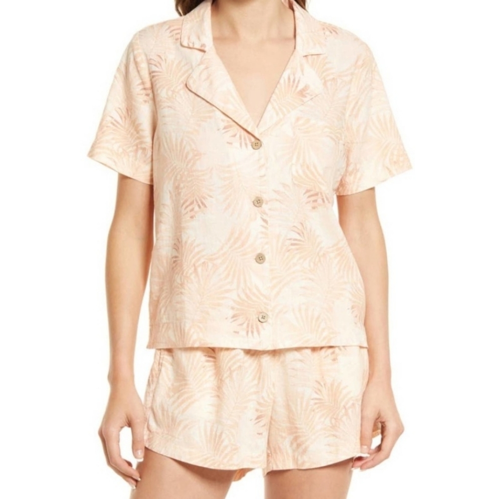 Faherty paradise cove camp shirt
